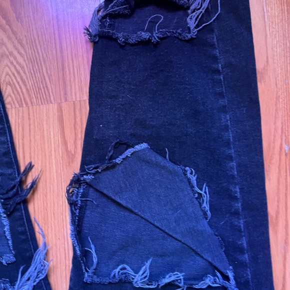 Black Ripped Jeans °❀⋆.ೃ࿔*:･ - Picture 5 of 6